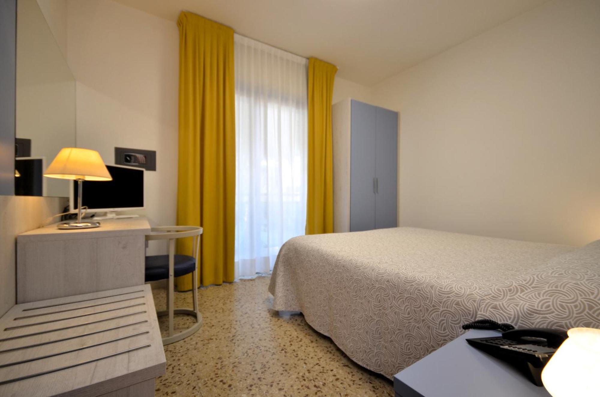 Olimpia Hotel & Aparthotel ビビオーネ エクステリア 写真